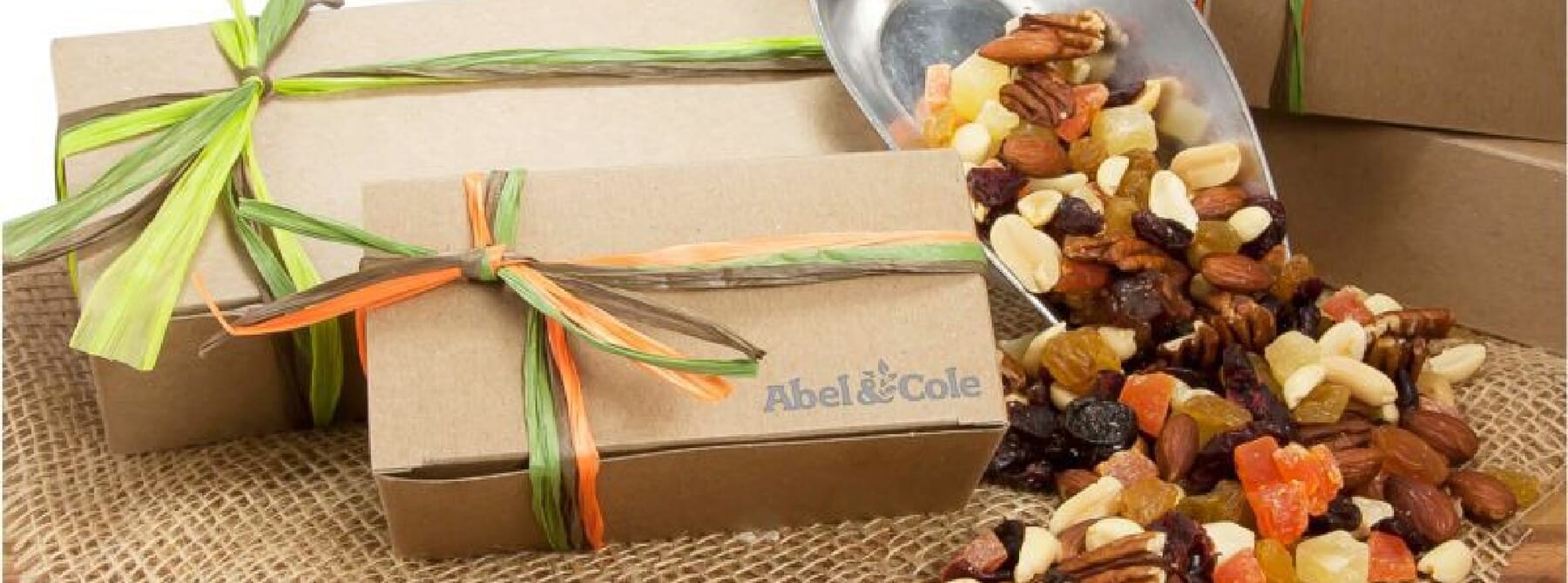 Kraft box with snack