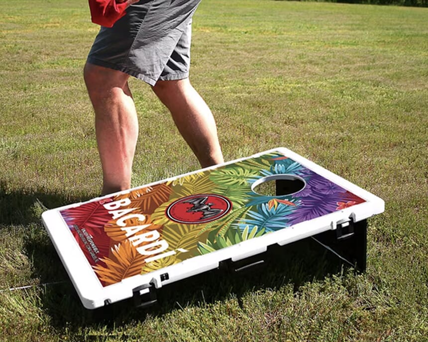 travel cornhol game with custom boards