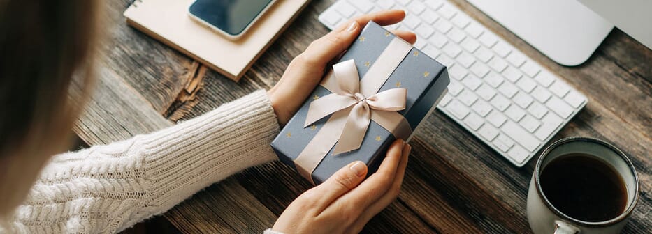 Custom gifts and giveaways