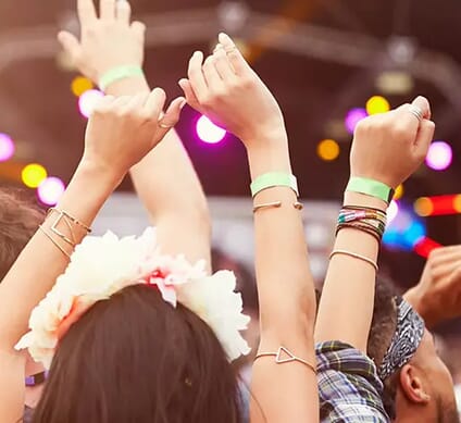 Welcome Fans to Your Next Music Festival with Concert Merch