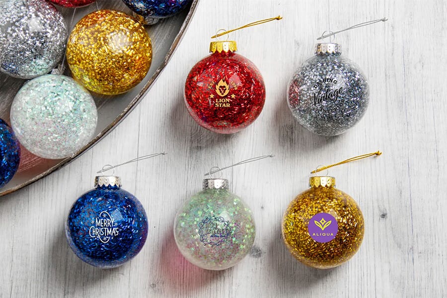 Customized Gifts for Office Holiday Celebrations