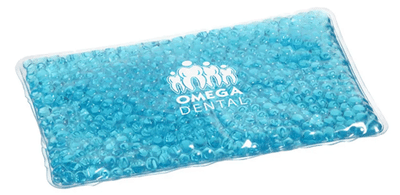 Clear hot and cold pack filled with blue gel pearls and decorated with white logo