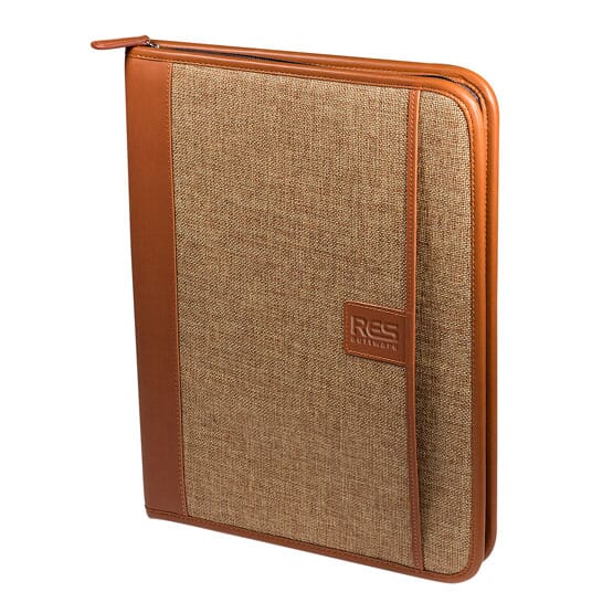 Sierra™ Zip-Around Tech Portfolio