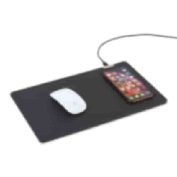 Easton Wireless Charging Mouse Pad