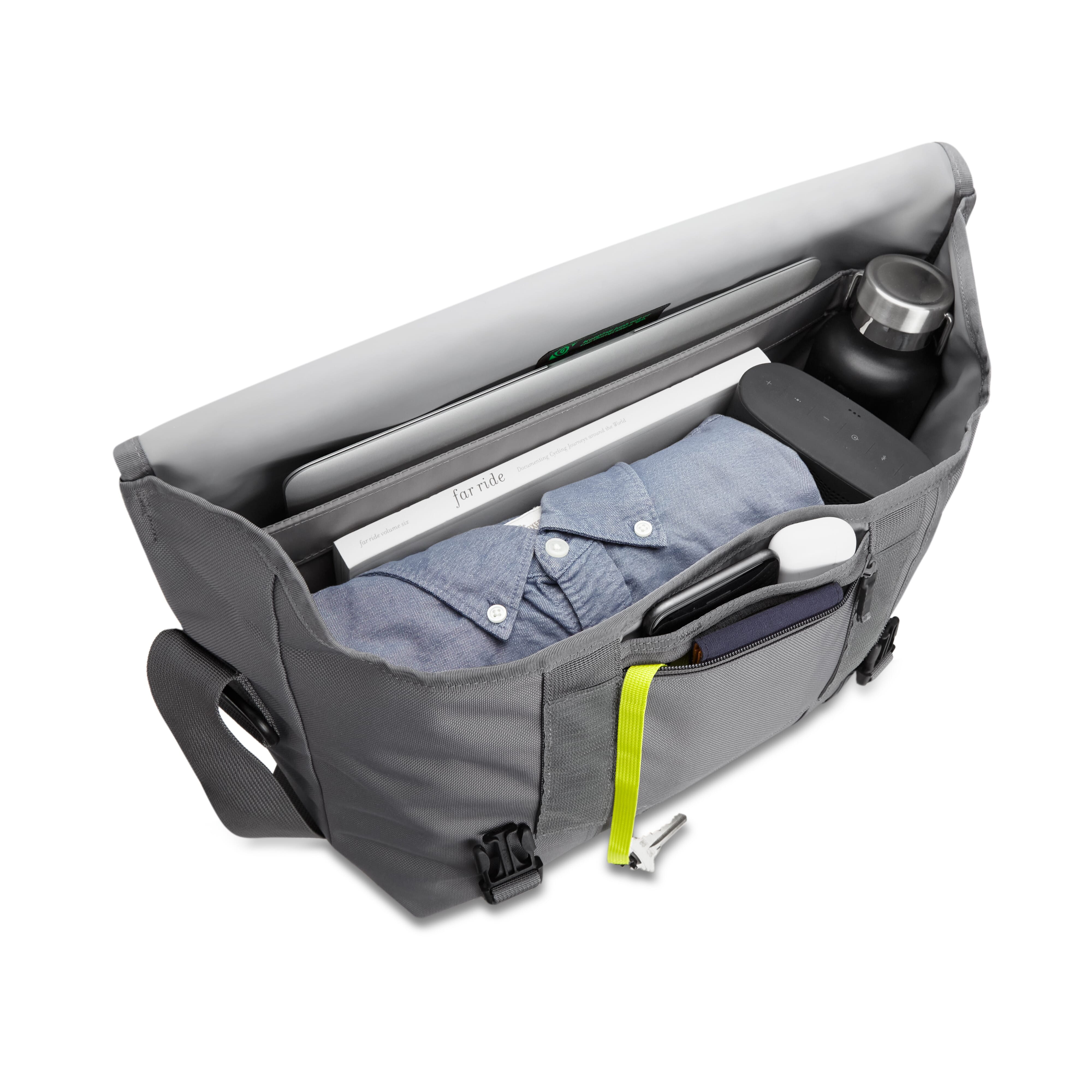 Timbuk2® Classic Messenger Bag MD | Computer Messenger Bag | Crestline