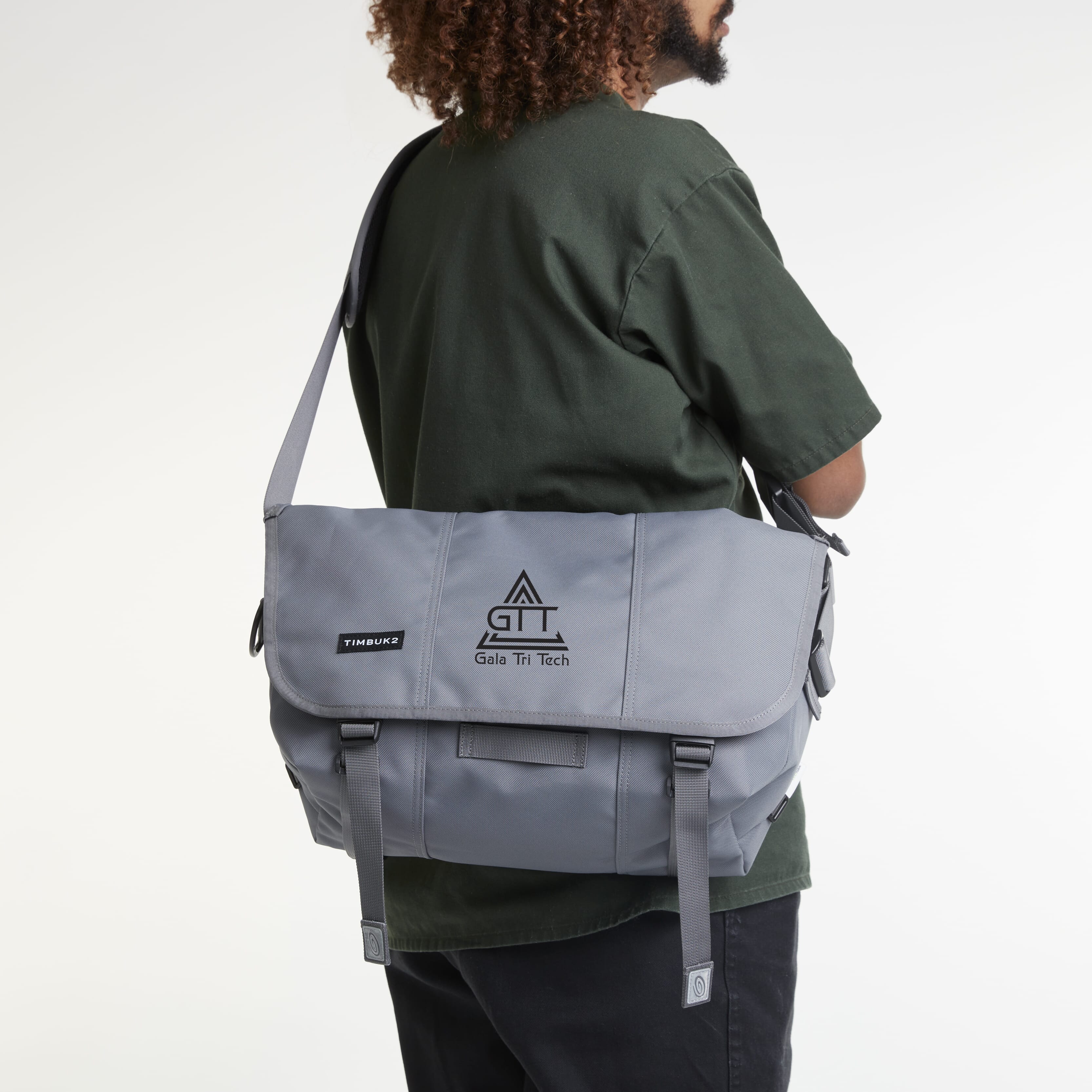 Timbuk2® Classic Messenger Bag MD | Computer Messenger Bag | Crestline