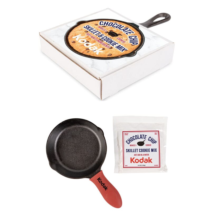 Lodge® and Fresh Beginnings® Cookie Mix and Skillet Set